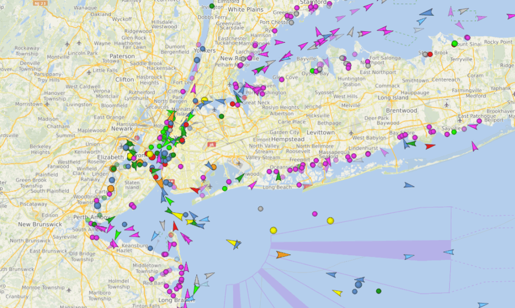 AIS Tracks courtesy of Vesselfinder.com